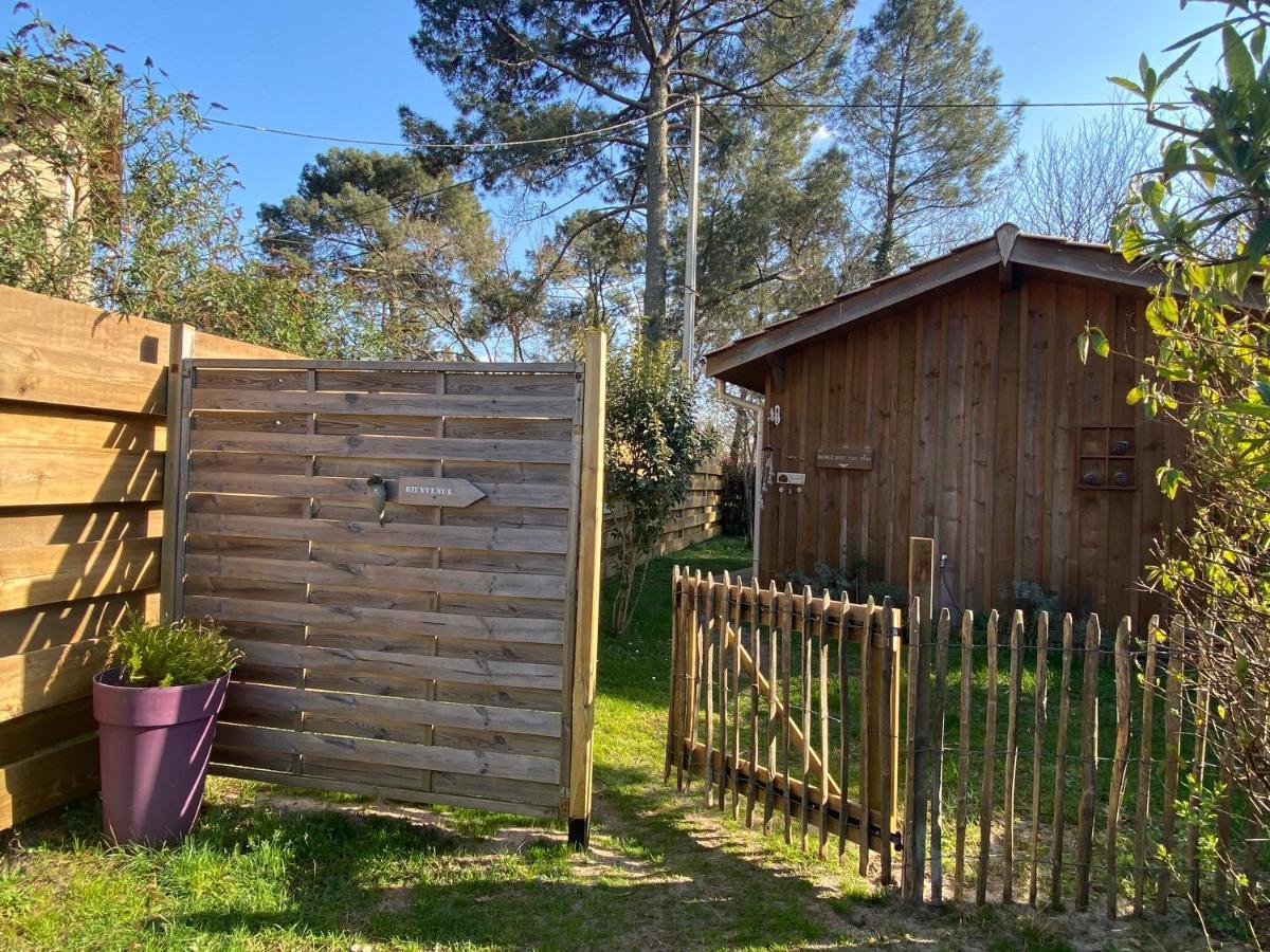 Escale Sous Les Pins Salles (Gironde) Exterior foto